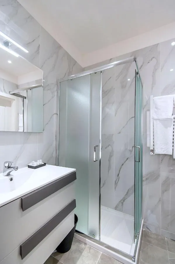 Garibaldi Rooms Portici