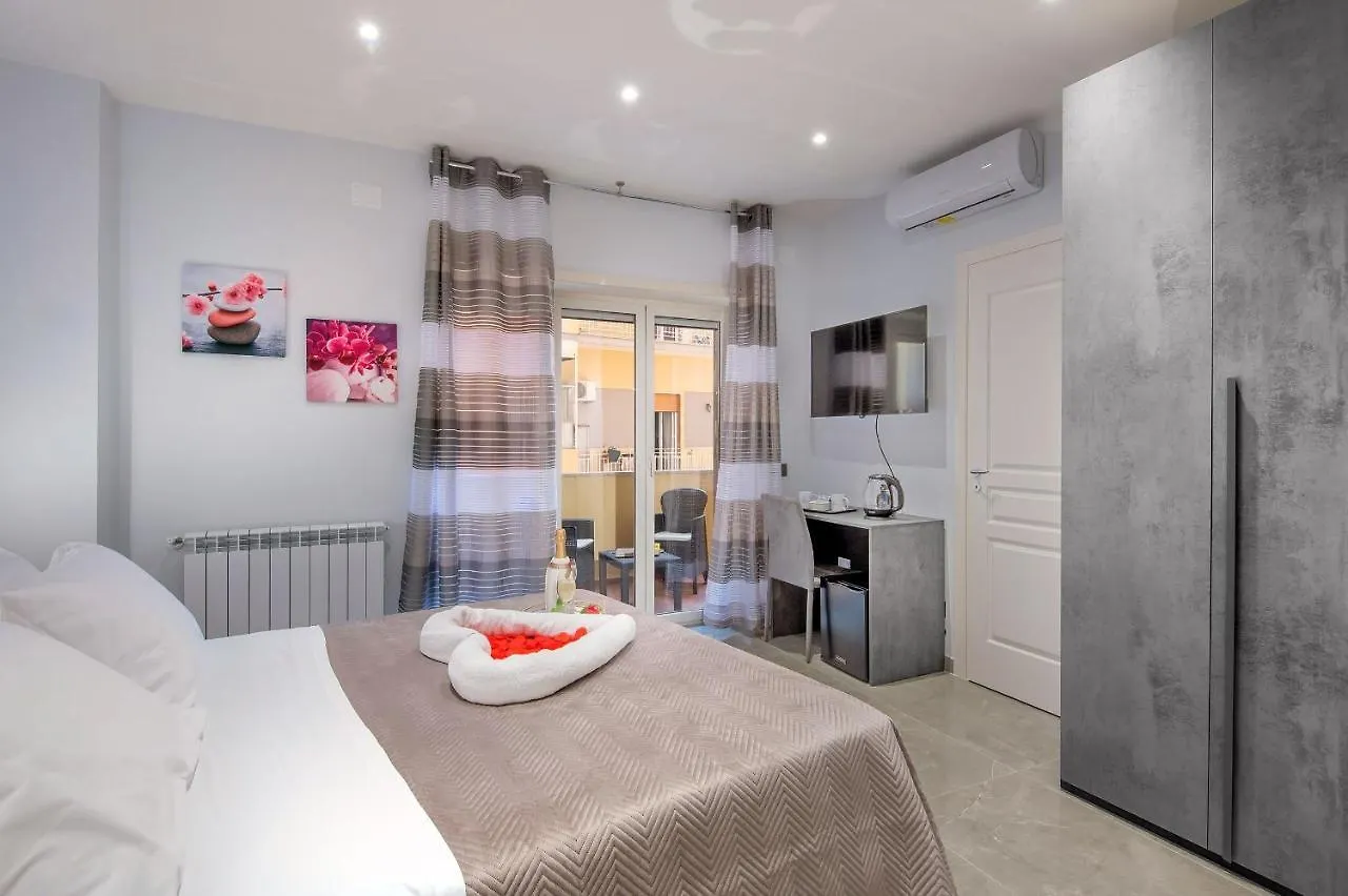 Garibaldi Rooms Portici 0*,  İtalya