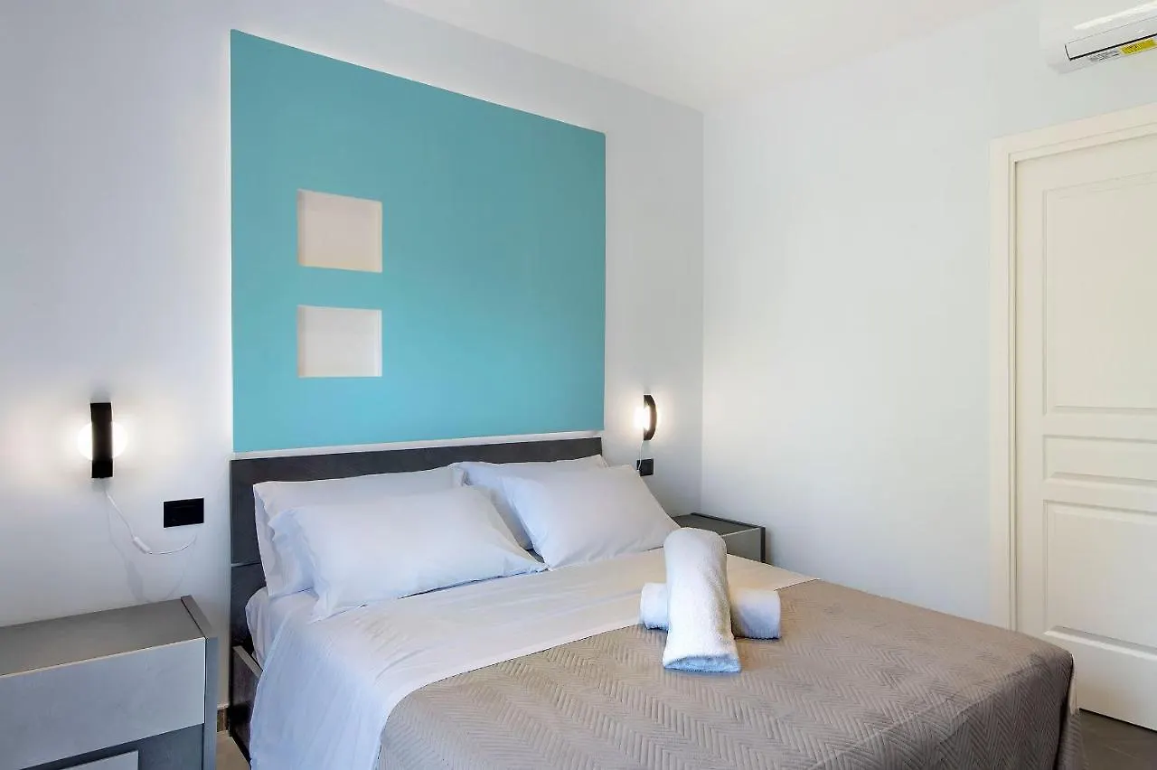 Garibaldi Rooms Portici 0*,